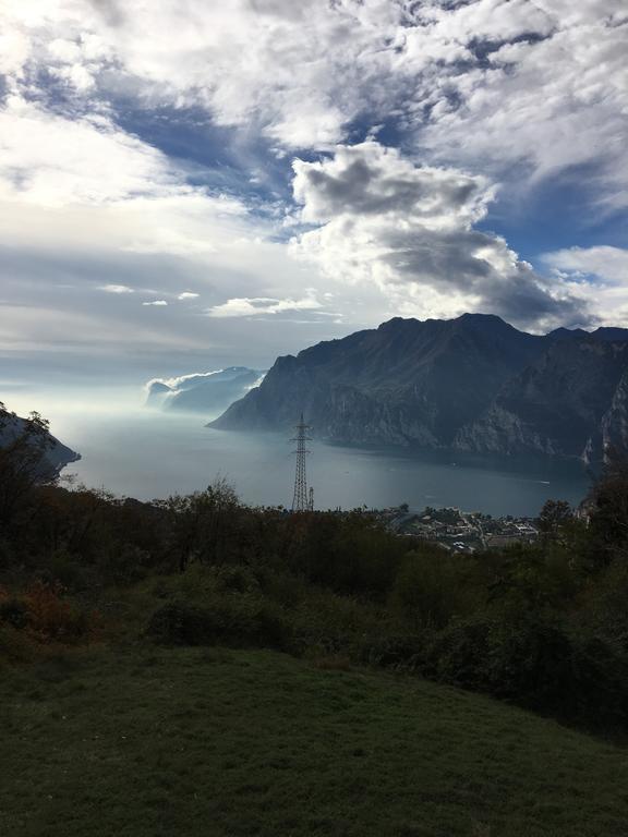 Hotel De Nac Torbole Sul Garda Exterior photo